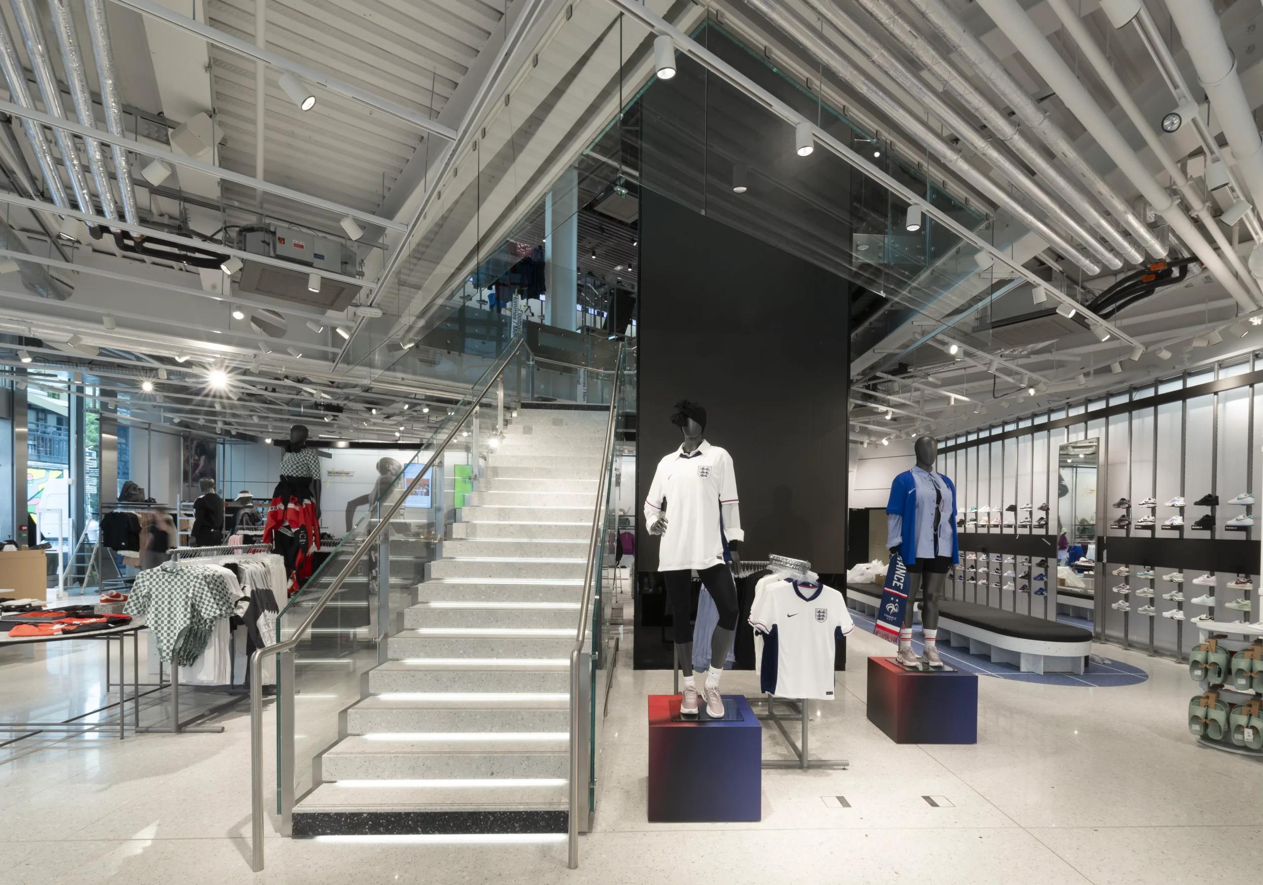 Flagship Nike Bas Carbone