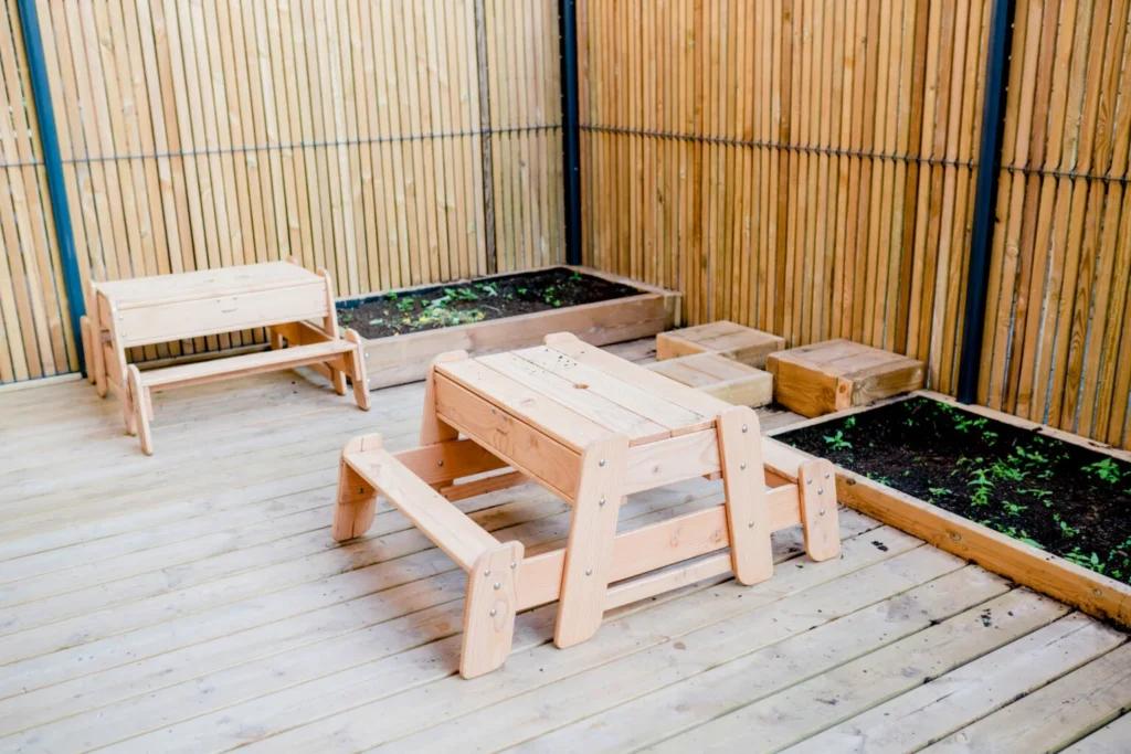 Babilou Le Mans Exterieur Bancs