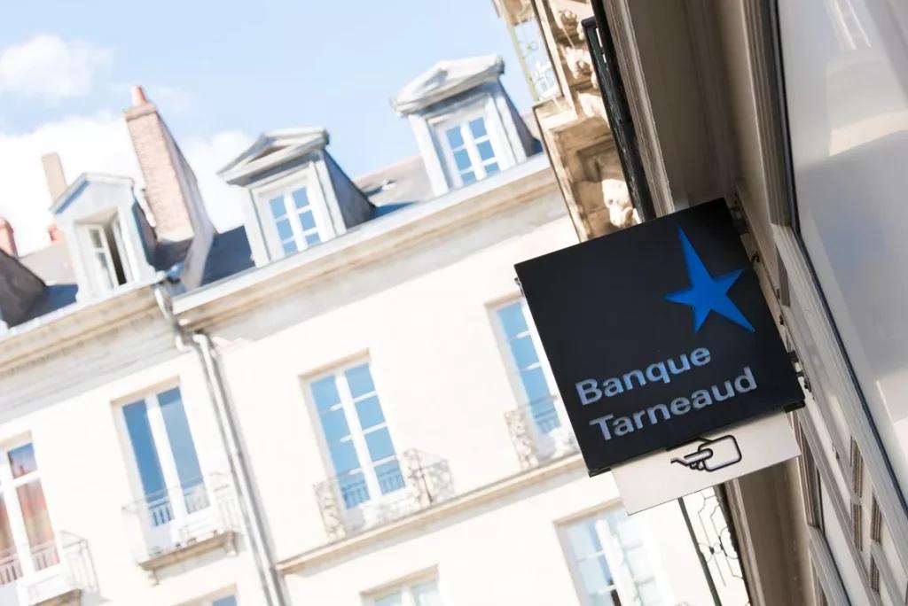 Banque Tarneaud Grand Ouest Enseigne