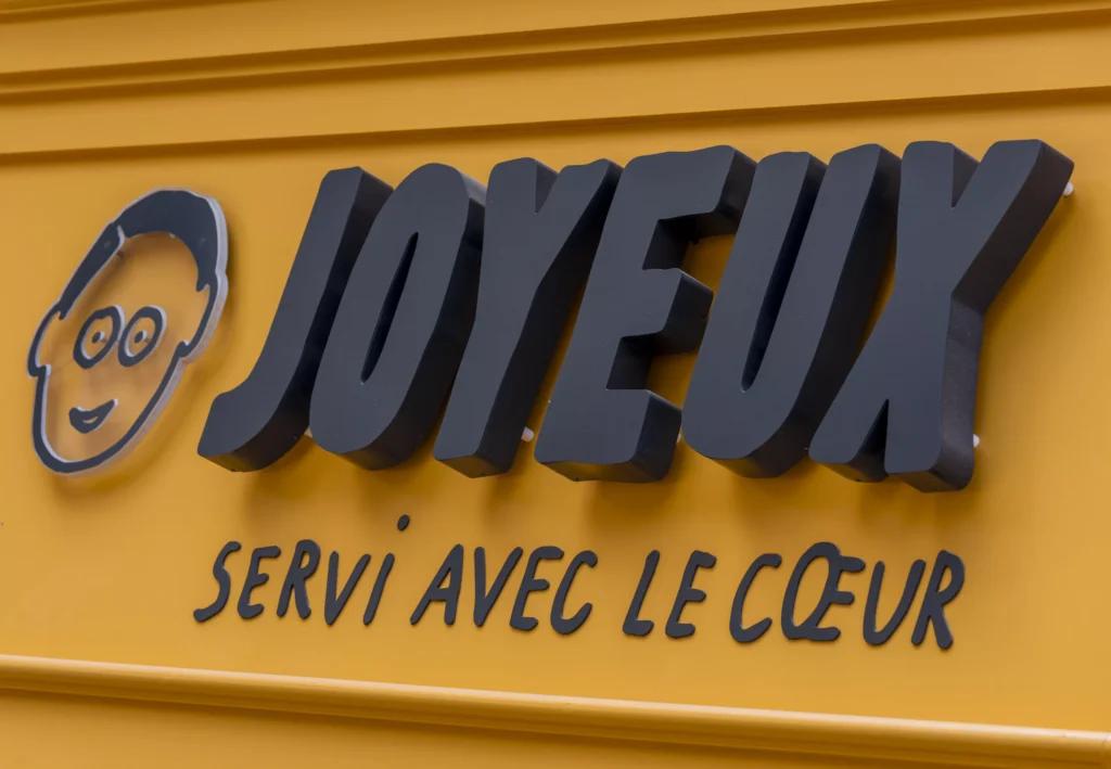 Cafe Joyeux Marseille Enseigne