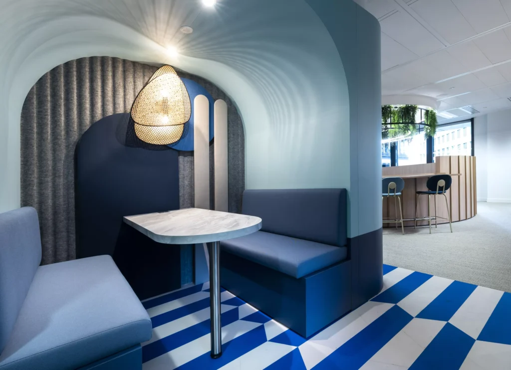 Credit Agricole Montrouge Fauteuils