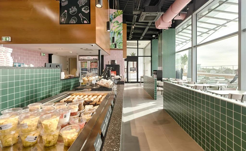 Famozi Comptoir