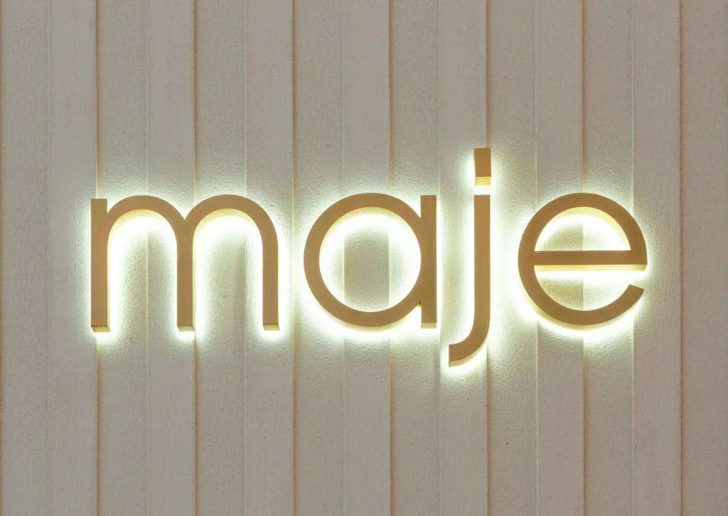 Enseigne Maje dans le centre commercial Neyrpic de Grenoble