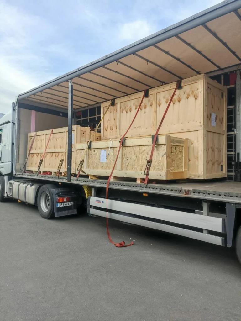 Mobilier Arabie Saoudite Camion