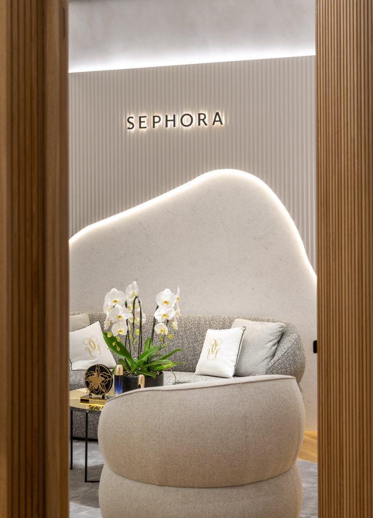 L2a Flagship Sephora Champs Elysées 100