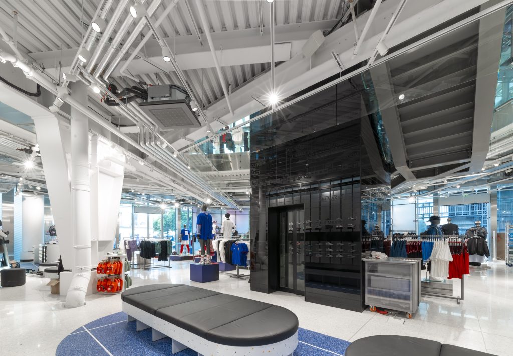 Nike Flagship L2a 101