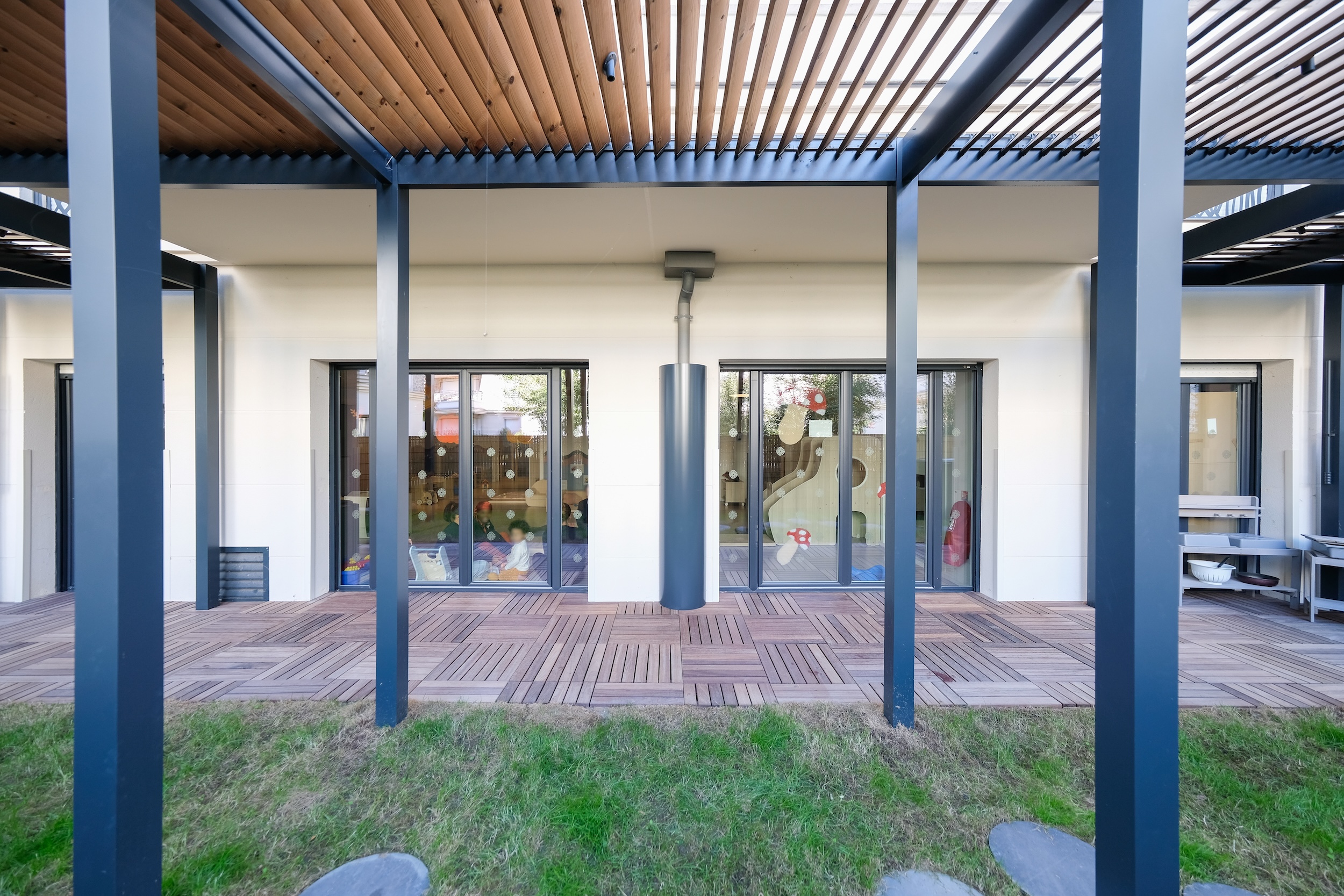 10 Contractant General Creche