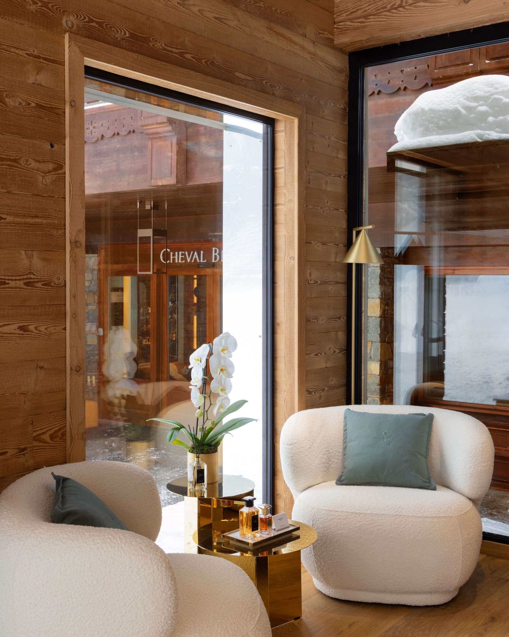 Institut Guerlain Courchevel L2a Agencement 1624