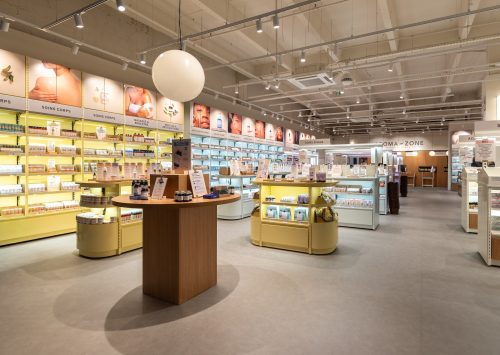 Banner Aroma Zone Vélizy Réalisation L2a Agencement