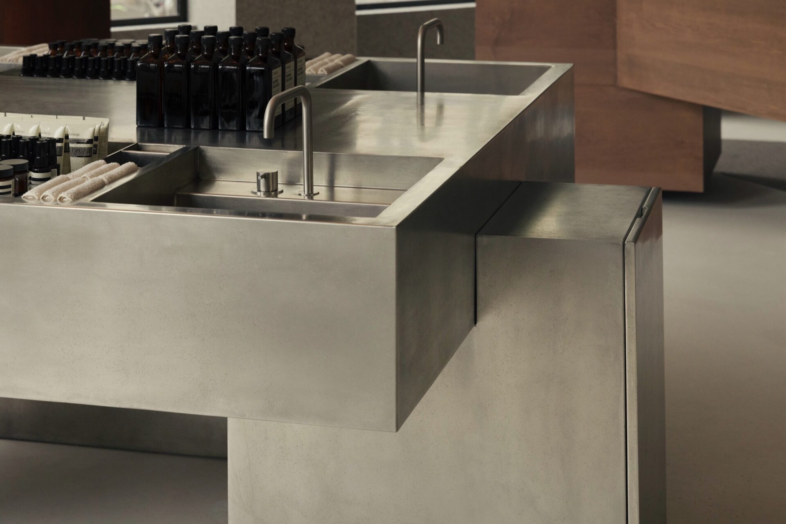 Réalisation Aesop Lyon L2a Agencement 3