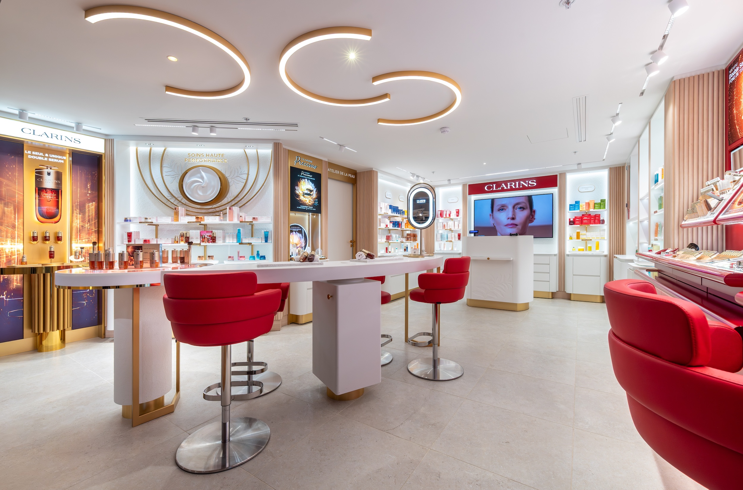 8 Agencement Luxe Clarins