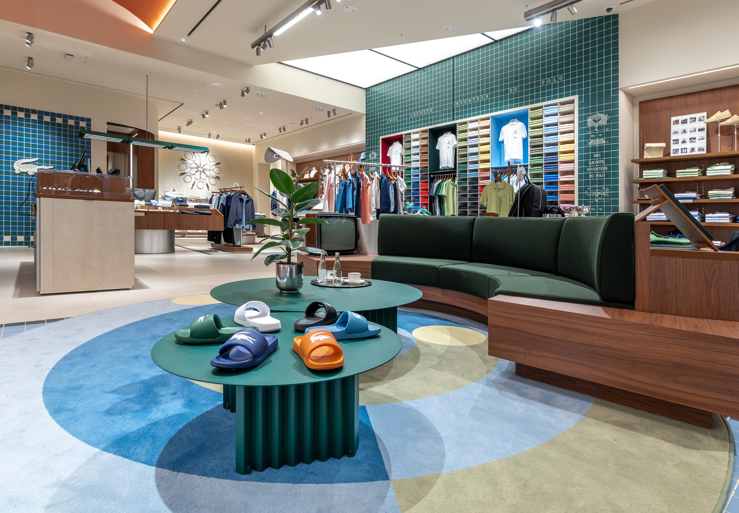 Realisation Lacoste Nice L2a Agencement 13
