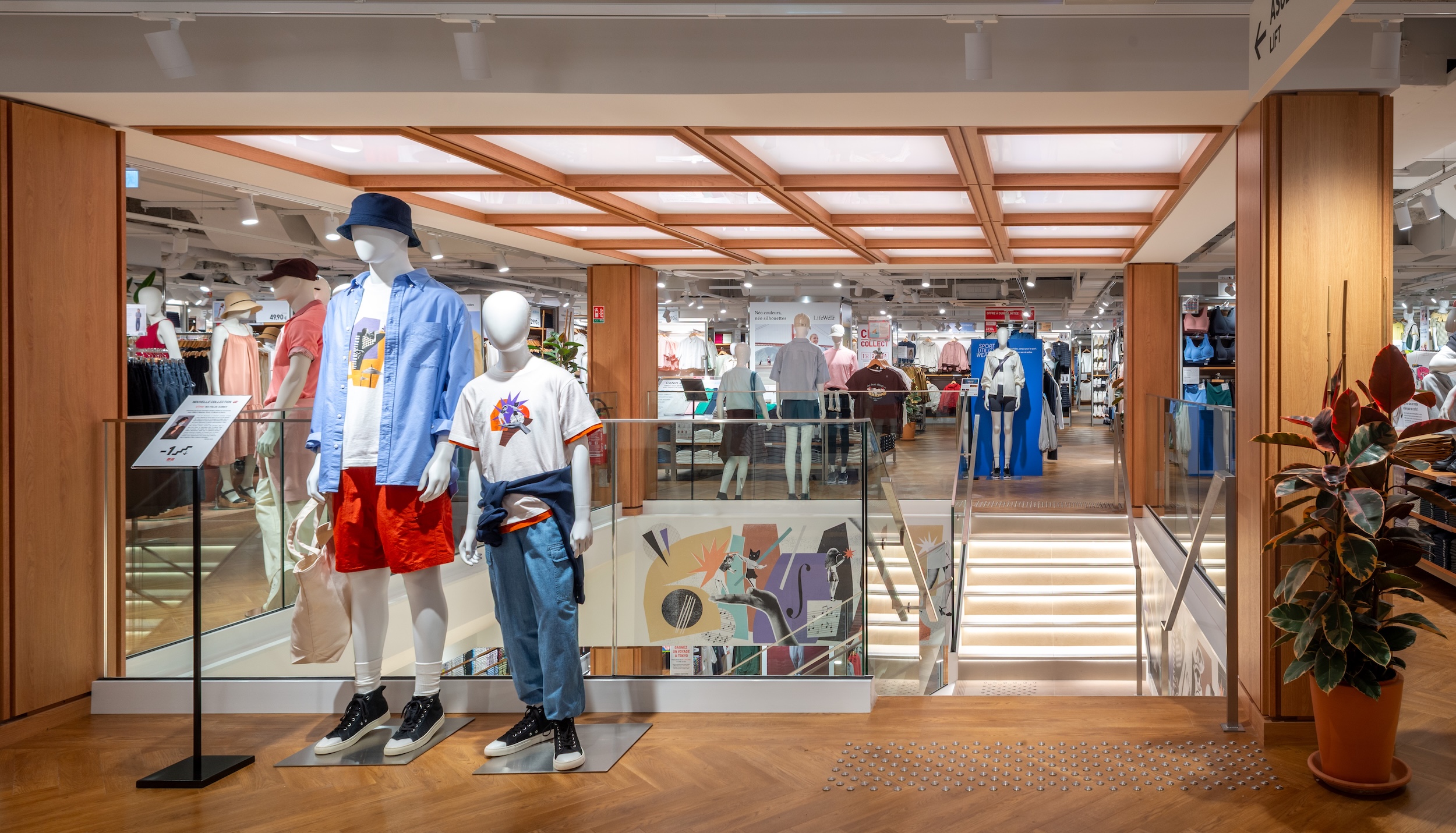 Realisation Uniqlo Paris L2a Agencement 10