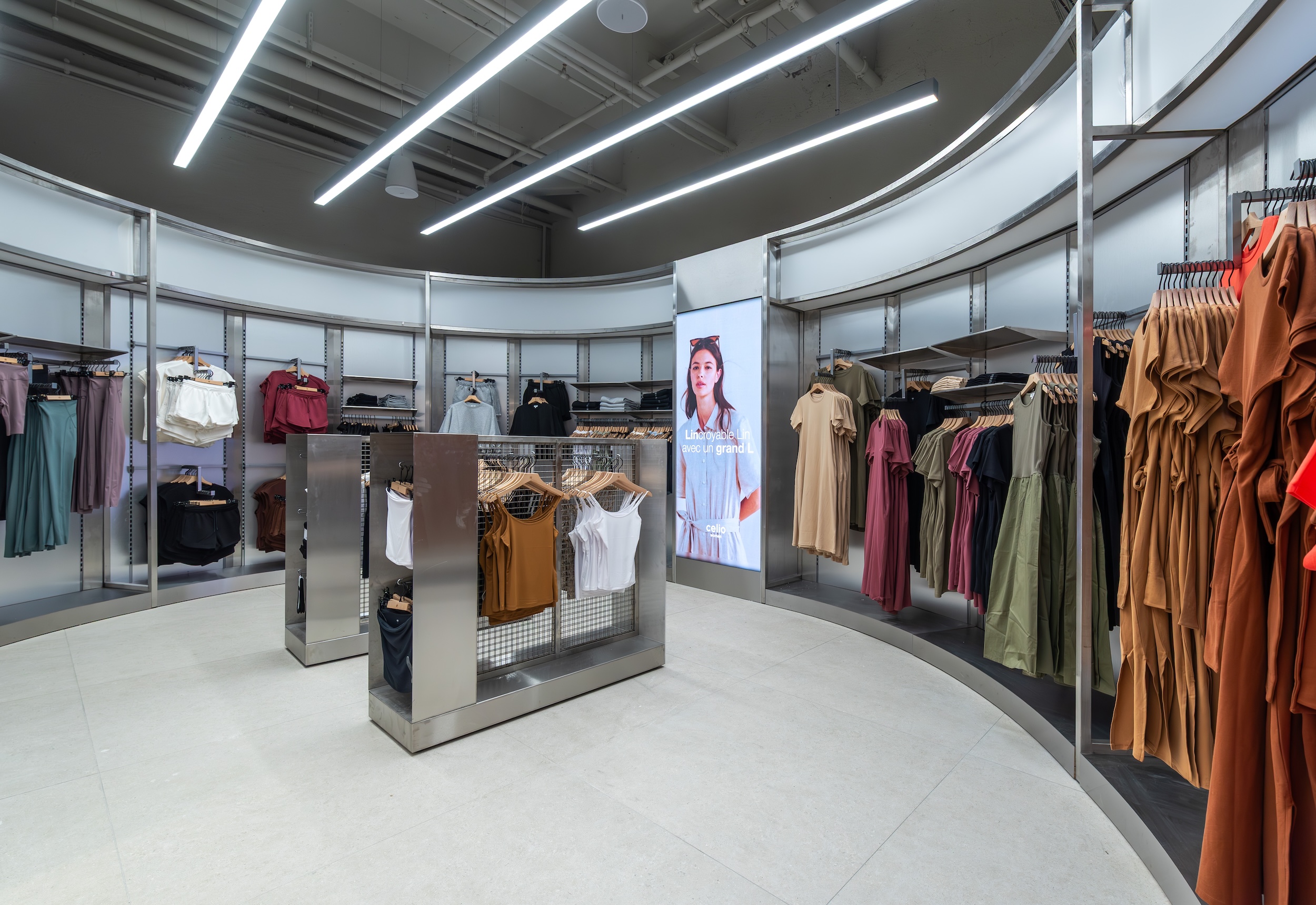 2 Agencement Retail Velizy